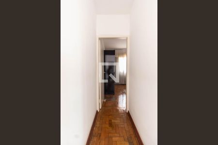 Corredor de casa à venda com 4 quartos, 180m² em Vila Santa Maria, São Paulo