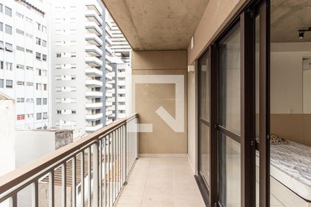 Varanda de kitnet/studio para alugar com 1 quarto, 33m² em Santa Efigênia, São Paulo