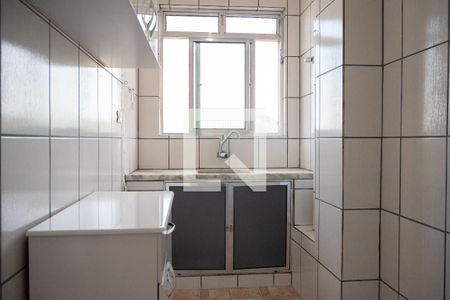 Cozinha de kitnet/studio para alugar com 1 quarto, 27m² em Gonzaguinha, São Vicente