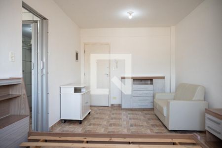 Sala de kitnet/studio para alugar com 1 quarto, 27m² em Gonzaguinha, São Vicente