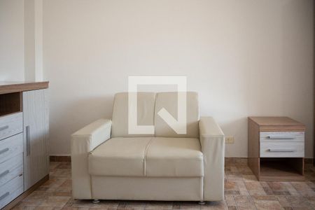 Sala de kitnet/studio para alugar com 1 quarto, 27m² em Gonzaguinha, São Vicente