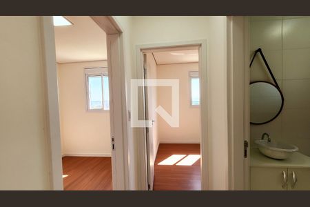 Corredor de apartamento para alugar com 2 quartos, 45m² em Jardim Buriti, Várzea Paulista