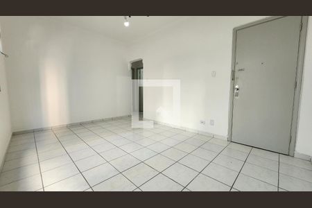 Sala de apartamento para alugar com 2 quartos, 74m² em Gonzaga, Santos