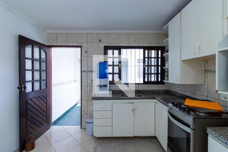 Casa para alugar com 420m², 3 quartos e 2 vagas Casa para alugar com 420m², 3 quartos e 2 vagasCozinha