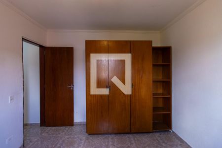 Casa para alugar com 420m², 3 quartos e 2 vagas Casa para alugar com 420m², 3 quartos e 2 vagasQuarto 3 - Armários