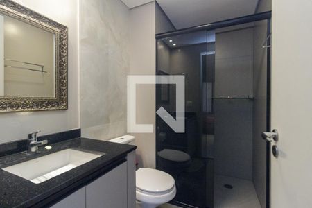 Banheiro de kitnet/studio para alugar com 1 quarto, 40m² em República, São Paulo