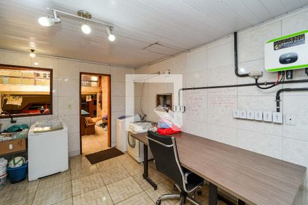 Casa à venda com 213m², 3 quartos e 2 vagas Casa à venda com 213m², 3 quartos e 2 vagasÁrea de Serviço