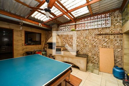 Casa à venda com 213m², 3 quartos e 2 vagas Casa à venda com 213m², 3 quartos e 2 vagasEspaço Gourmet