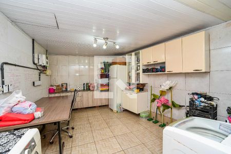 Casa à venda com 213m², 3 quartos e 2 vagas Casa à venda com 213m², 3 quartos e 2 vagasÁrea de Serviço