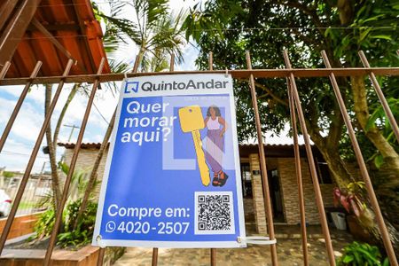 Casa à venda com 213m², 3 quartos e 2 vagas Casa à venda com 213m², 3 quartos e 2 vagasPlaquinha