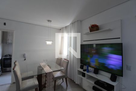 Sala de apartamento à venda com 2 quartos, 44m² em Castelo, Belo Horizonte