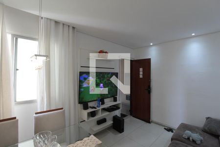 Sala de apartamento à venda com 2 quartos, 44m² em Castelo, Belo Horizonte