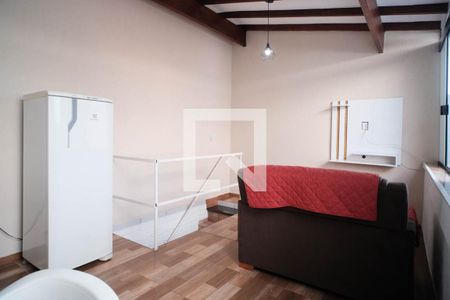 Sala de kitnet/studio para alugar com 1 quarto, 30m² em Jardim Aricanduva, São Paulo