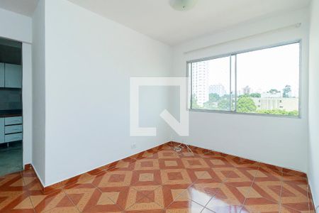 Sala de apartamento para alugar com 3 quartos, 75m² em Santo Amaro, São Paulo