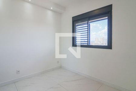 Quarto 2 de apartamento para alugar com 2 quartos, 40m² em Jardim do Lago, São Paulo