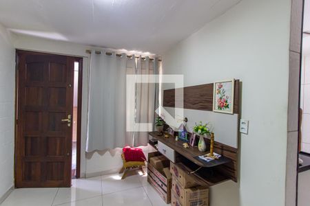 Sala de apartamento à venda com 2 quartos, 48m² em Itaquera, São Paulo