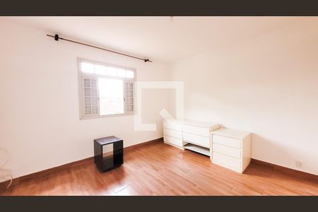 Suite de casa para alugar com 4 quartos, 240m² em Cidade Universitária, Campinas