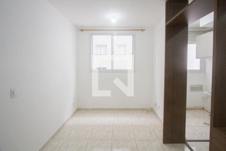 Sala de apartamento para alugar com 2 quartos, 44m² em Parque Maria Helena, São Paulo