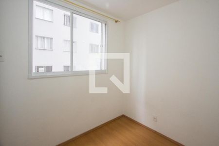 Quarto 1 de apartamento para alugar com 2 quartos, 44m² em Parque Maria Helena, São Paulo