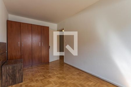 Quarto 2 de apartamento para alugar com 2 quartos, 70m² em Floresta, Porto Alegre