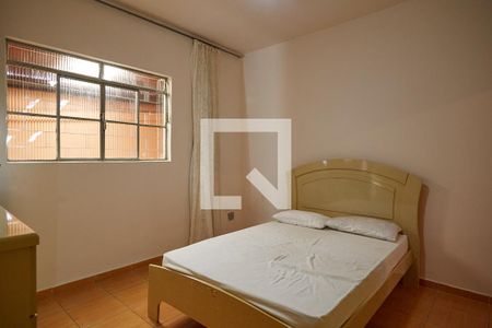 Casa para alugar com 2 quartos, 200m² em Ipiranga, Belo Horizonte