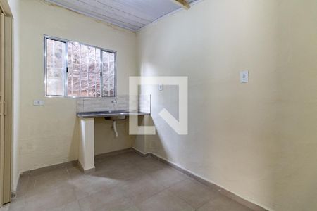 Cozinha de casa para alugar com 1 quarto, 25m² em Cursino, São Paulo