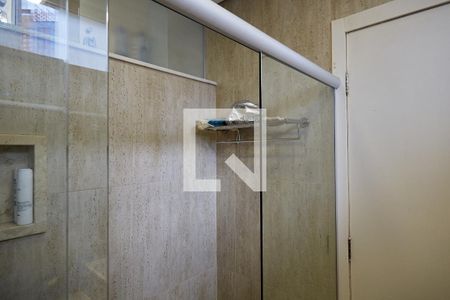 Banheiro - Quarto de apartamento à venda com 4 quartos, 134m² em Funcionários, Belo Horizonte