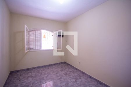 Quarto 1 de casa para alugar com 2 quartos, 90m² em Centro, São Gonçalo