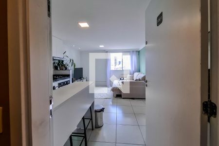 entrada de apartamento para alugar com 1 quarto, 32m² em Cambuci, São Paulo