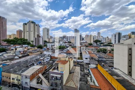 vista sala de apartamento para alugar com 1 quarto, 32m² em Cambuci, São Paulo