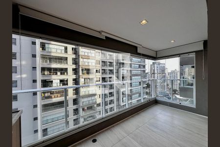 Varanda de apartamento à venda com 1 quarto, 69m² em Jardim das Acacias, São Paulo