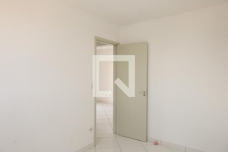 Quarto 1 de apartamento para alugar com 2 quartos, 52m² em Vila Carmosina, São Paulo