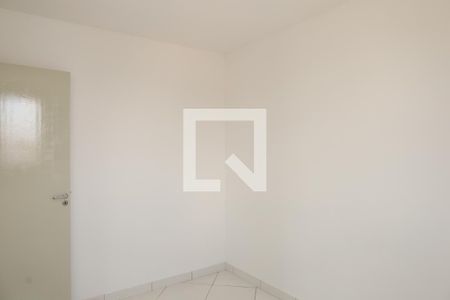 Quarto 1 de apartamento para alugar com 2 quartos, 52m² em Vila Carmosina, São Paulo