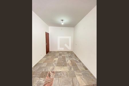 Quarto de casa à venda com 3 quartos, 130m² em Alvorada, Contagem