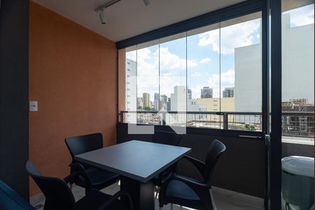 Varanda de apartamento para alugar com 1 quarto, 55m² em Perdizes, São Paulo