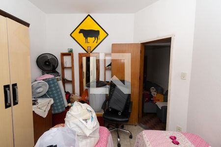 Quarto 1 de casa à venda com 3 quartos, 378m² em Tirol, Contagem