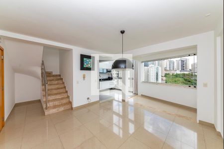 Sala 1 de apartamento para alugar com 2 quartos, 180m² em Vale do Sereno, Nova Lima