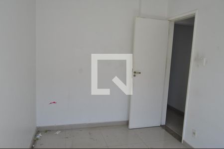 Quarto 01 de apartamento para alugar com 3 quartos, 100m² em Grajaú, Rio de Janeiro