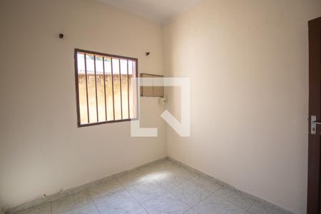 Quarto 1 de casa para alugar com 2 quartos, 188m² em Ze Garoto, São Gonçalo