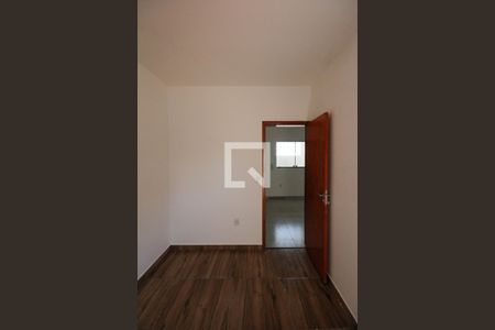 Quarto de apartamento para alugar com 2 quartos, 30m² em Vila Carrão, São Paulo