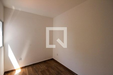 Quarto de apartamento para alugar com 2 quartos, 30m² em Vila Carrão, São Paulo