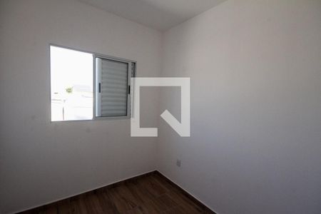 Quarto de apartamento para alugar com 2 quartos, 27m² em Vila Carrão, São Paulo