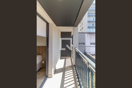 Varanda de kitnet/studio para alugar com 1 quarto, 39m² em Higienópolis, São Paulo