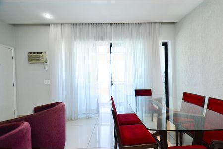 Sala de apartamento para alugar com 2 quartos, 84m² em Funcionários, Belo Horizonte