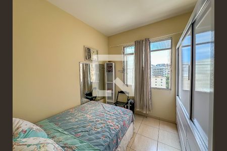 Quarto  de apartamento à venda com 1 quarto, 68m² em Flamengo, Rio de Janeiro