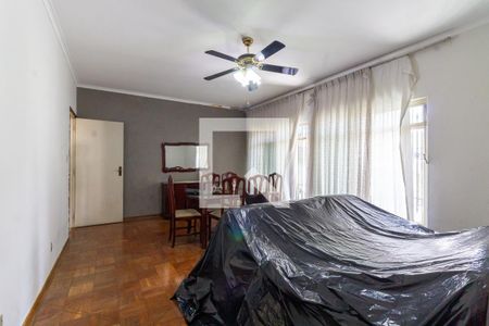 Sala de casa para alugar com 3 quartos, 160m² em Cidade Mãe do Céu, São Paulo