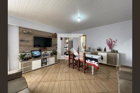 Sala de casa à venda com 4 quartos, 550m² em Campestre, São Leopoldo