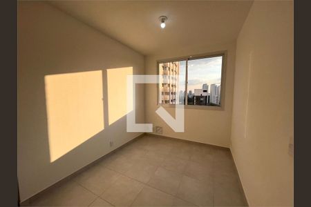 Apartamento à venda com 2 quartos, 34m² em Campo Grande, São Paulo