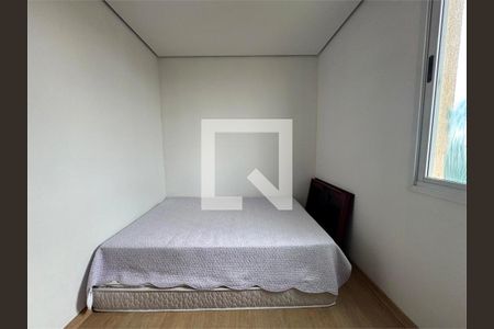 Apartamento à venda com 3 quartos, 97m² em Vila Romero, São Paulo