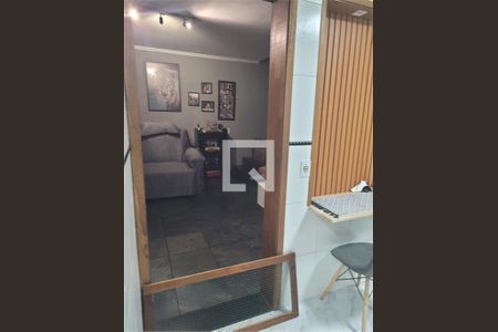 Casa à venda com 4 quartos, 120m² em Jardim Kuabara, Taboão da Serra